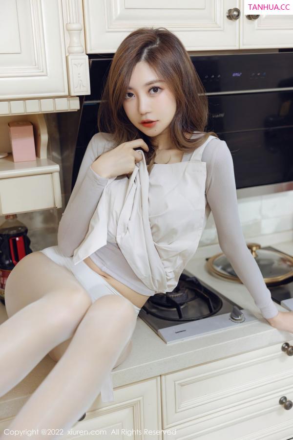 綺裡嘉 绮里嘉 [XiuRen]高清写真图 2022.01.07 No.4438 绮里嘉ula第31张图片